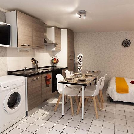 Kasa Confort - Le Calme Au Coeur De La Ville - Tv & Wifi Apartment Saint-Etienne  Bagian luar foto