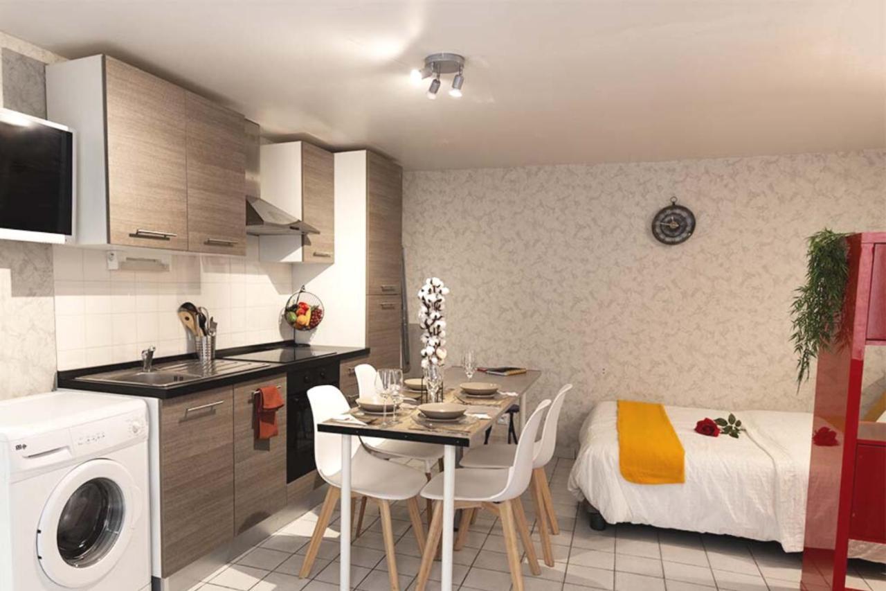 Kasa Confort - Le Calme Au Coeur De La Ville - Tv & Wifi Apartment Saint-Etienne  Bagian luar foto