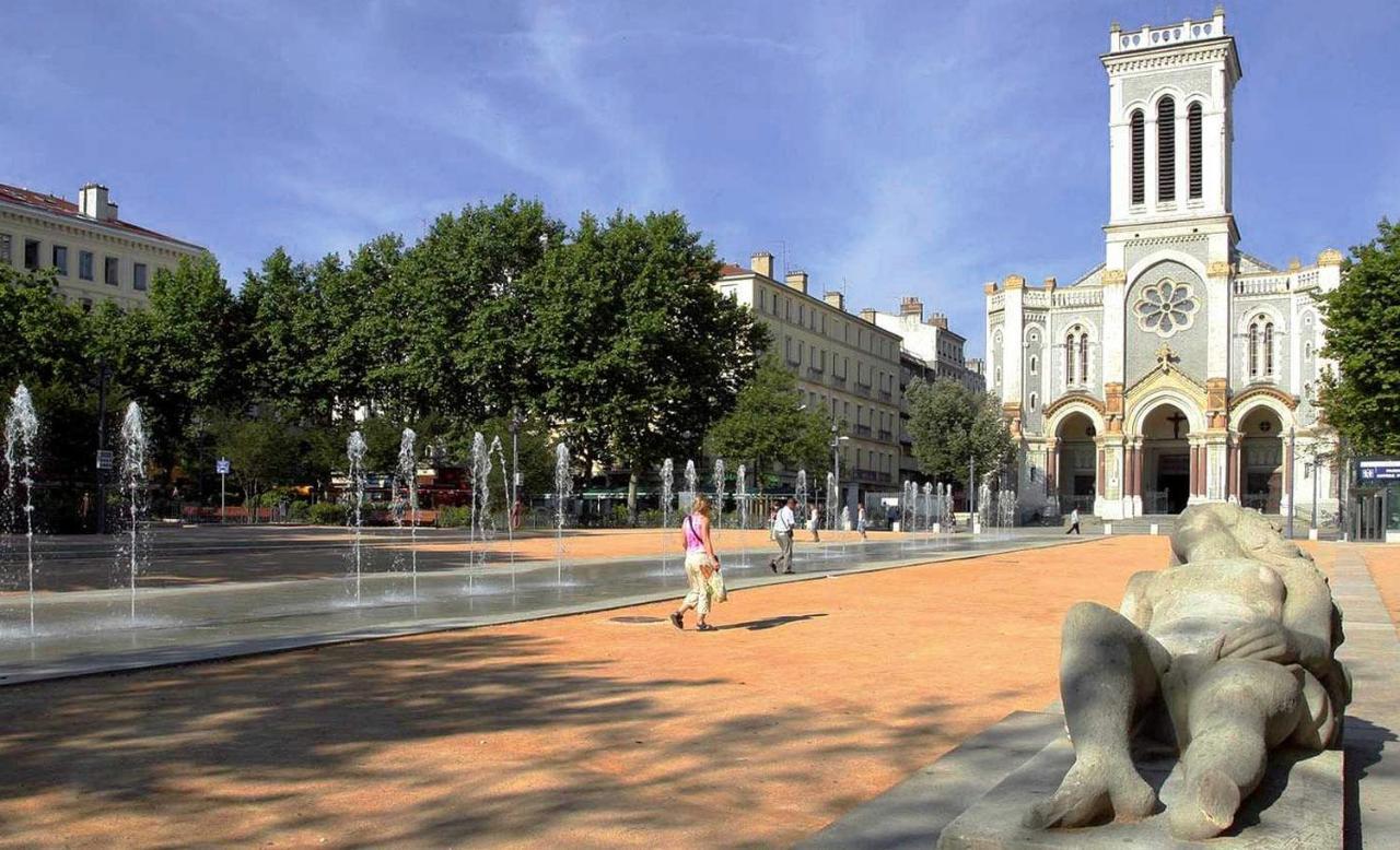 Kasa Confort - Le Calme Au Coeur De La Ville - Tv & Wifi Apartment Saint-Etienne  Bagian luar foto